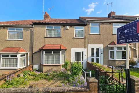3 bed property, in Gilbert Road, £290,000