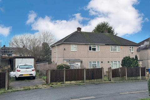 3 bed property, in Walthamstow Drive, £185,000