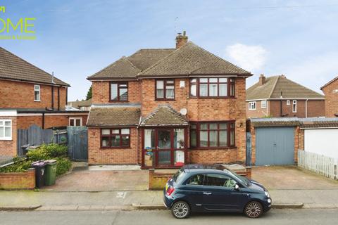 Studio, in Ashbourne Road, £350,000
