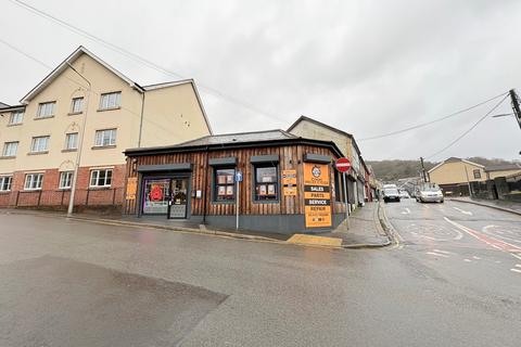 Studio, in Abercynon, £190,000
