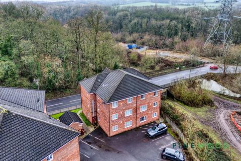 1 bed property, in St. Matthews Close, £88,000