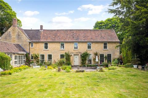 4 bed property, in Castle Street, £800,000