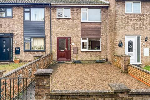 3 bed property, in Narvik Road, £185,000