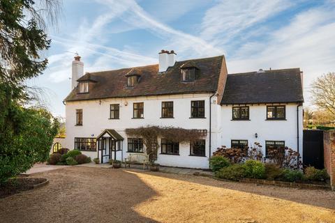 6 bed property, in Batchworth Heath, £1,850,000