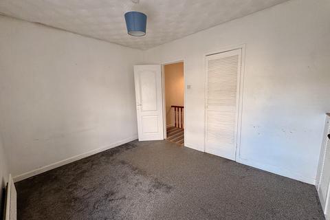 3 bed property, in Caernarfon Road, £137,500