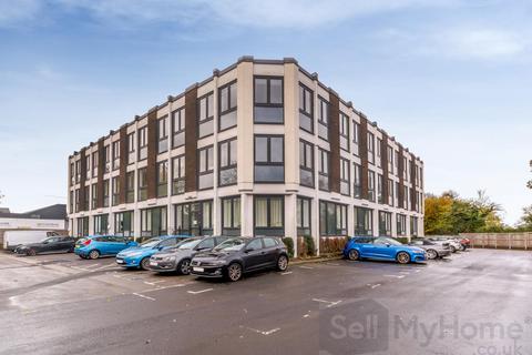 1 bed property, in Quadra House, £160,000