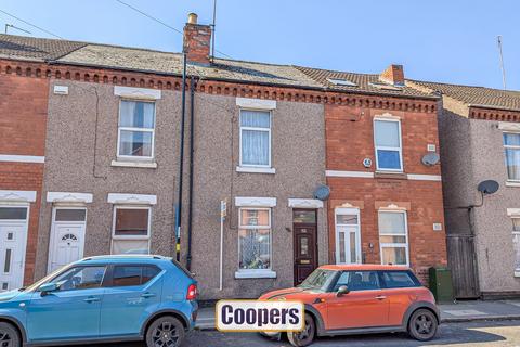 2 bed property, in Charterhouse Road, £145,000