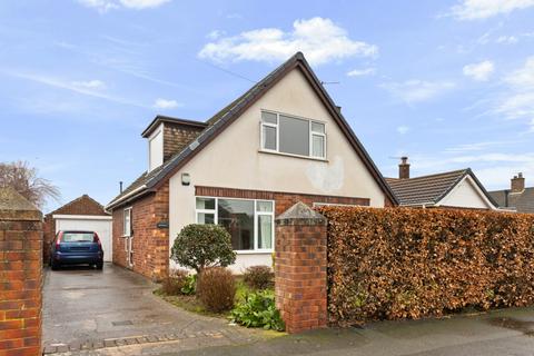 2 bed property, in West Green, £210,000