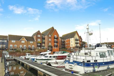 2 bed property, in Canary Quay, £220,000