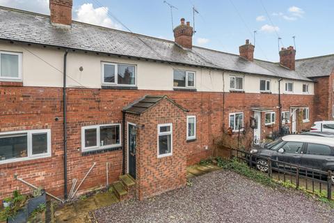3 bed property, in Westfield Crescent, £235,000