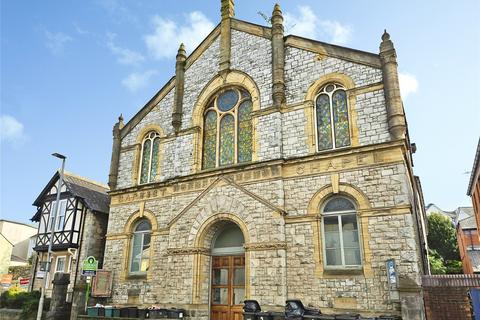 4 bed property, in Newton Abbot TQ12, £90,000