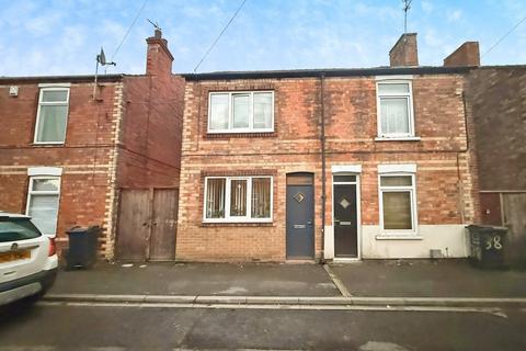 3 bed property, in Woods Terrace, £90,000