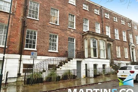 2 bed property, in 13A St Johns Square, £160,000