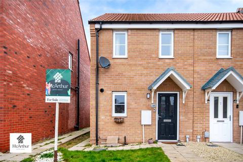 2 bed property, in Avalon Gardens, £139,995