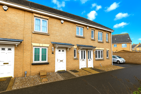 3 bed property, in 6 George Close, £200,000