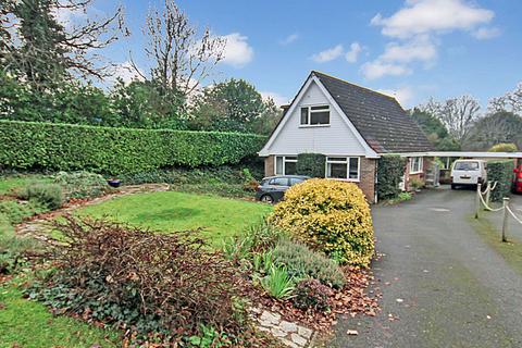 4 bed property, in Station Road, £425,000