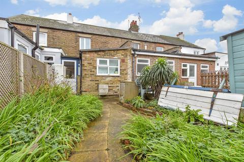 2 bed property, in West Street, £260,000