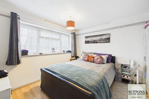3 bed property, in Swanage Green, £238,000