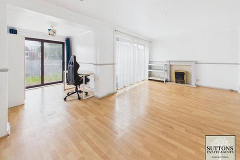 3 bed property, in Swanage Green, £238,000