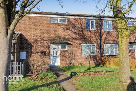 3 bed property, in Anne Bartholomew Road, £200,000