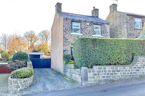 3 bed property, in Lane Head Road, £300,000