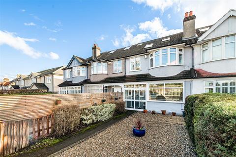 4 bed property, in Reigate Avenue, £550,000