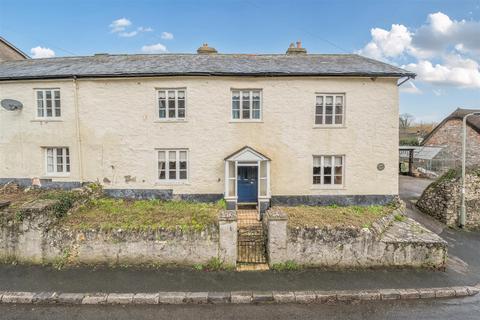 3 bed property, in Abbotskerswell, £425,000