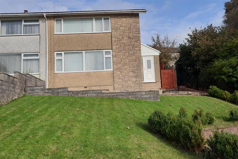 3 bed property, in Blaen Nant, £169,995