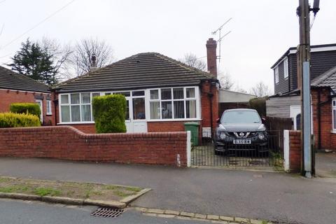 2 bed property, in Bell Mount View, £229,995