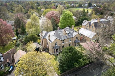 5 bed property, in Langham Road, £1,795,000