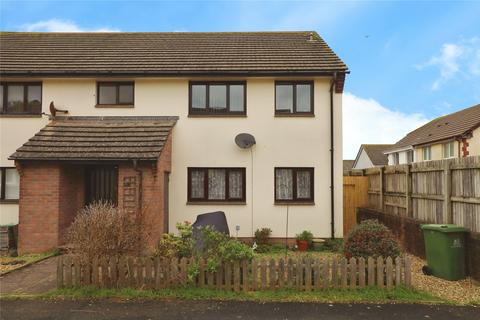 2 bed property, in Ridgeway Court, £200,000