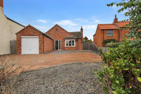 3 bed property, in Waterloo Street, £350,000