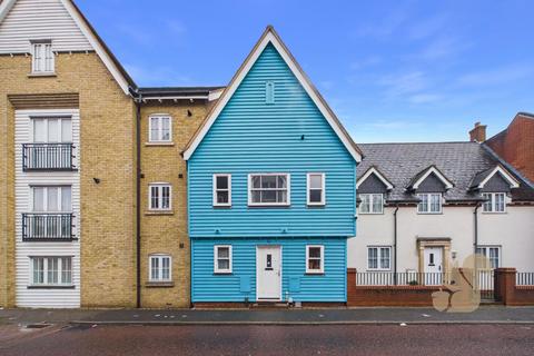 3 bed property, in Paxman Gardens, £290,000