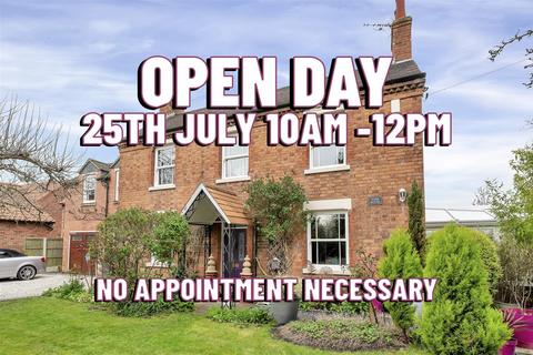 4 bed property, in Chapel Lane, £599,999