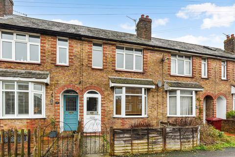 2 bed property, in Cambrai Avenue, £345,000