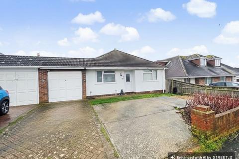 2 bed property, in Malines Avenue, £325,000