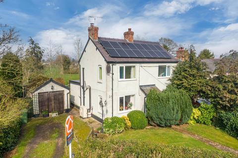 3 bed property, in Greenhill Bank, £355,000