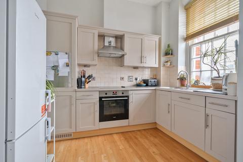 1 bed property, in Serotine Close, £155,000