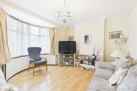 3 bed property, in Holders Hill Avenue, £700,000
