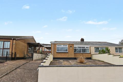 3 bed property, in Glyncoch, £175,000