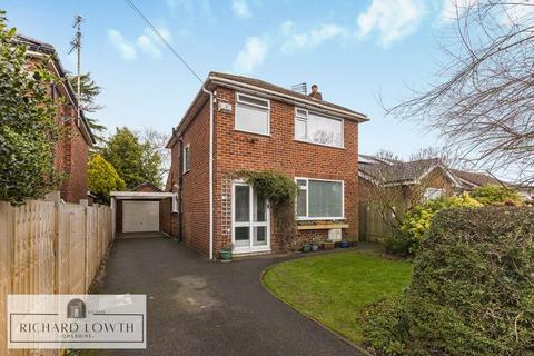 3 bed property, in Milton Drive, £525,000