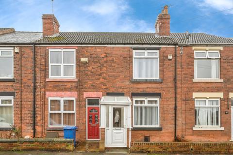 2 bed property, in Manvers Road, £110,000
