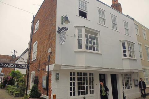 5 bed property, in 4-5 Best Lane, £399,995