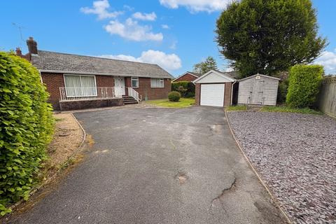 3 bed property, in Hornbeam Cottage, £775,000