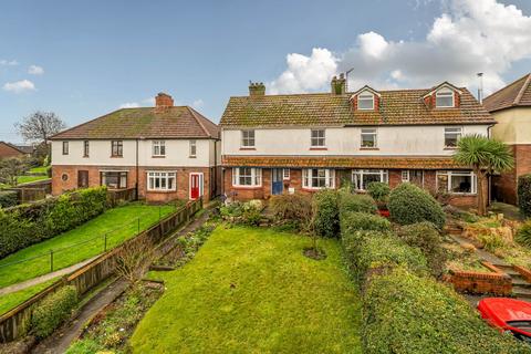 3 bed property, in Hillside, £340,000