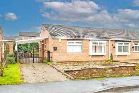 2 bed property, in Etwall Close, £190,000
