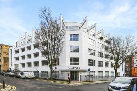 2 bed property, in Warner Street, £1,500,000