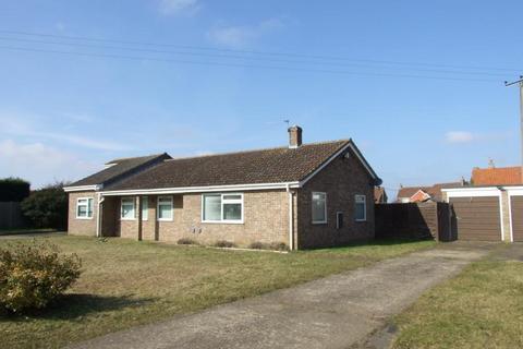 5 bed property, in Rose Green Lane, £300,000
