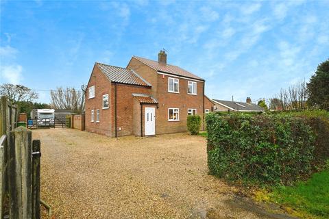 4 bed property, in The Drove, £400,000
