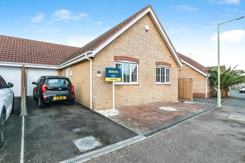 3 bed property, in Codlins Lane, £290,000